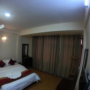 Twin Room Bathroom
